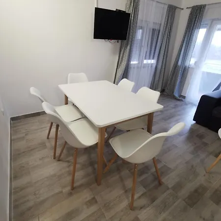 Apartment Viktorija *